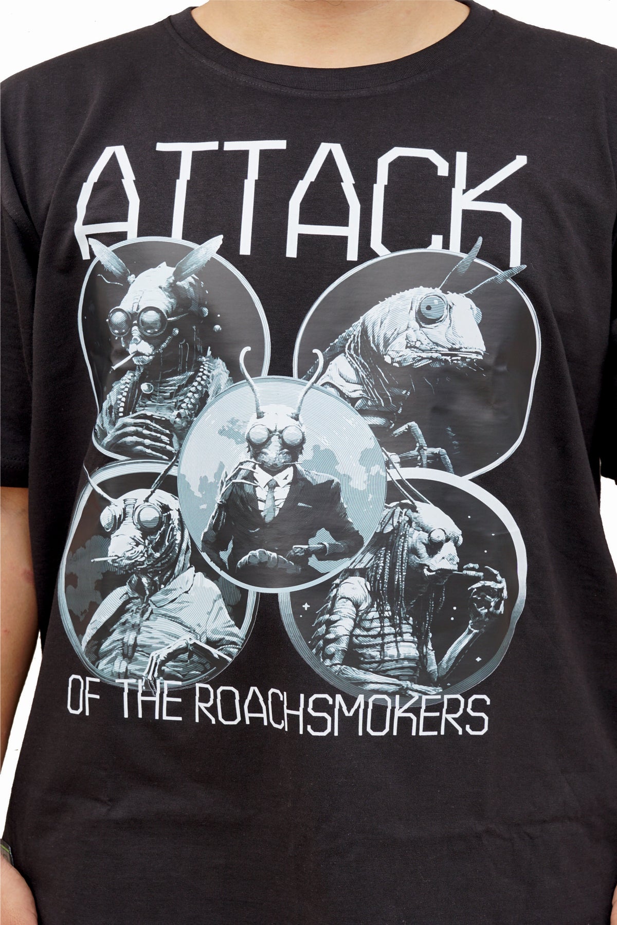 Bhayanak Maut - Attack of the Roachsmokers